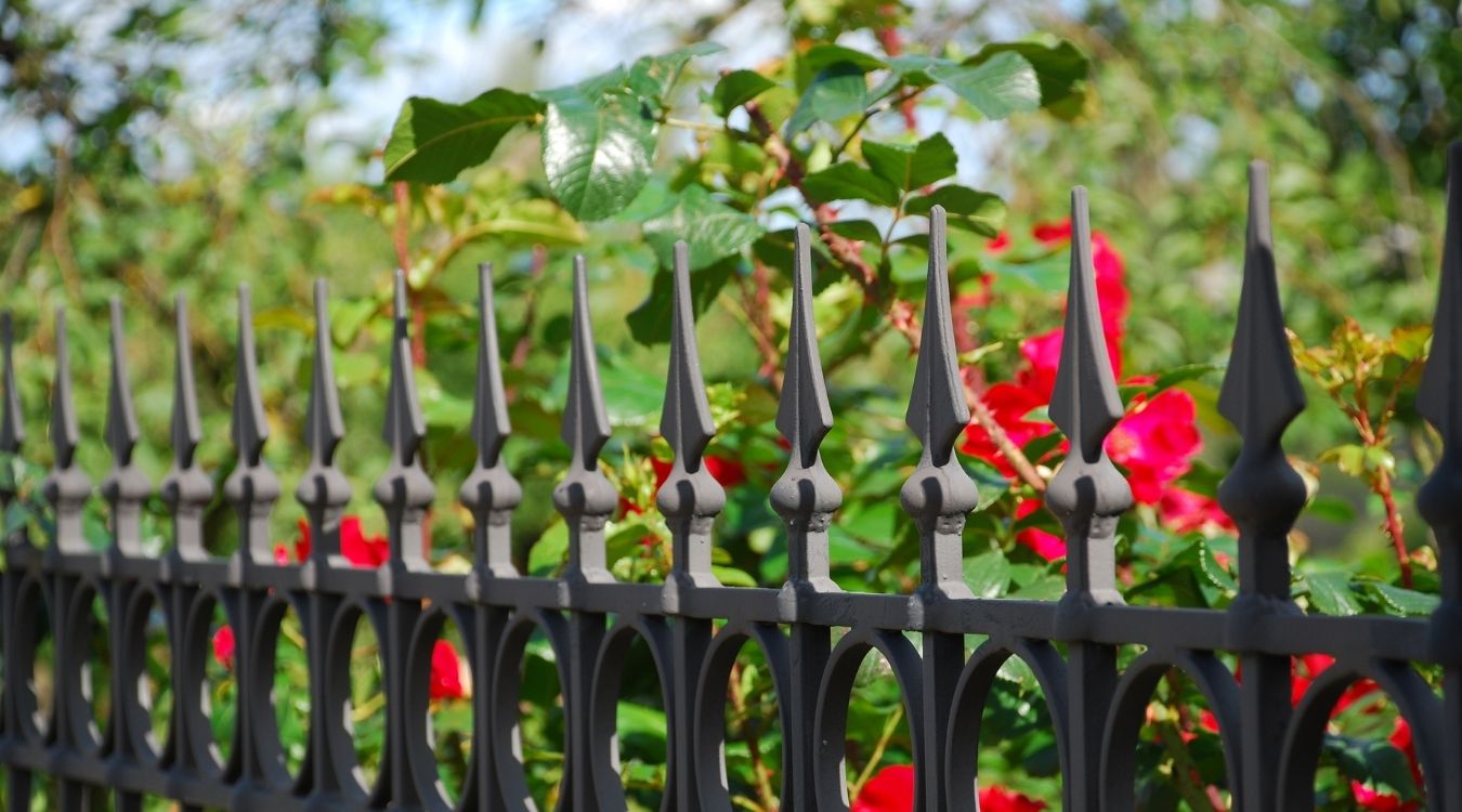 Klamath Falls Fence Repair Ornamental Iron Fence close up 1